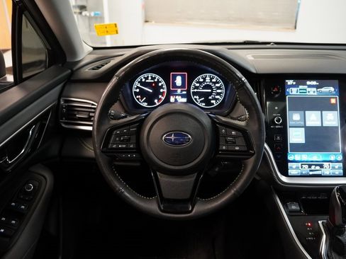 Used 2024 Subaru Outback Onyx Edition image 11