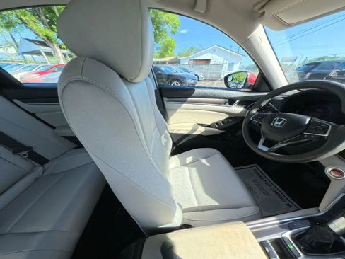 Used 2019 Honda Accord LX image 28