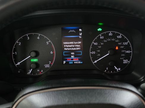 Used 2024 Toyota Corolla SE w/ SE Package FWD image 25