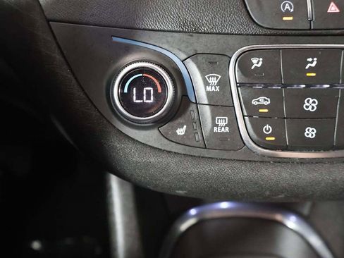 Used 2023 Chevrolet Malibu LT FWD image 41