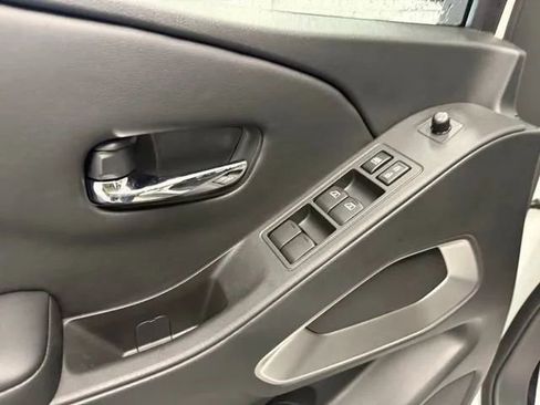 New 2026 Nissan Frontier SV image 14