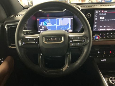 Certified 2024 GMC Canyon AT4 w/ AT4 Premium Package image 20