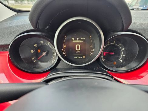 Used 2016 FIAT 500X Lounge FWD image 11
