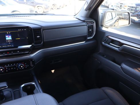 Used 2023 Chevrolet Silverado 1500 RST w/ Protection Package image 16