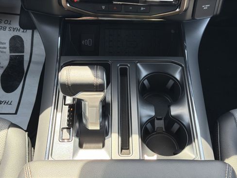 New 2025 Ford F150 Lightning Lariat AWD/4WD image 25