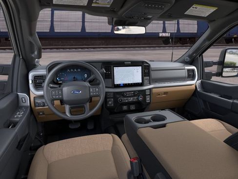New 2026 Ford F250 XLT w/ XLT Premium Package AWD/4WD image 8