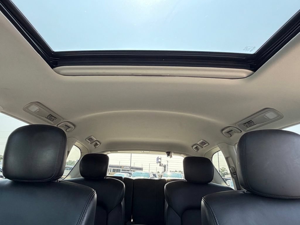 Used 2023 Nissan Armada SL w/ Captain's Chairs Package RWD image 12