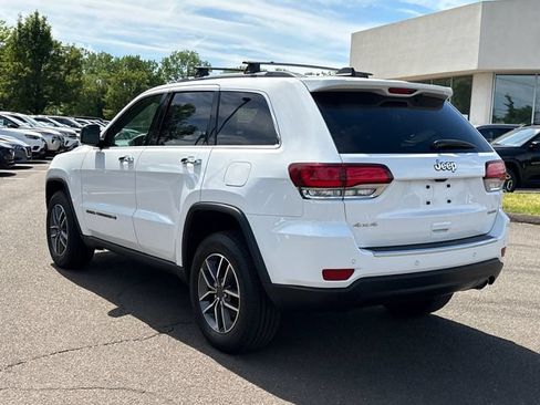 Used 2022 Jeep Grand Cherokee Limited w/ Tech Group AWD/4WD image 4