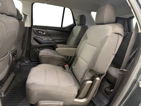 Used 2019 Chevrolet Traverse LT image 10