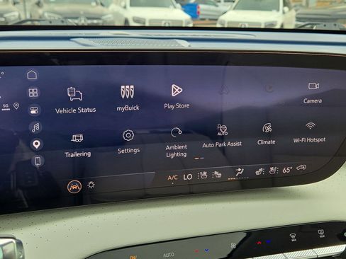 Used 2026 Buick Enclave Avenir w/ Super Cruise Package FWD image 19