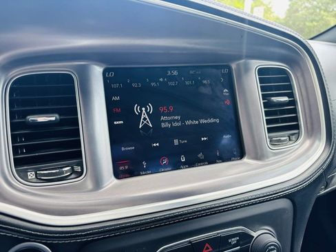 Used 2019 Dodge Charger Scat Pack w/ Plus Group image 26