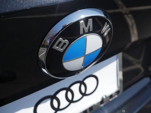 Used 2024 BMW M4 xDrive Competition image 9