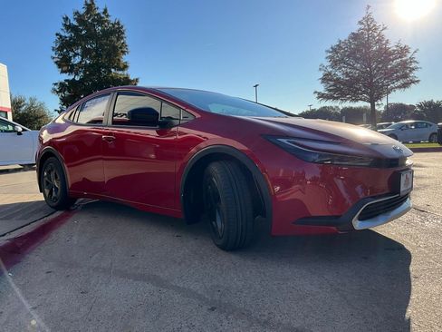 New 2026 Toyota Prius Plug-In Hybrid image 5