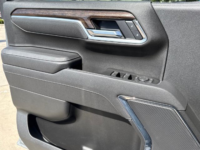 Used 2025 GMC Sierra 1500 Elevation RWD image 23