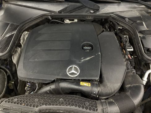 Used 2020 Mercedes-Benz C 300 4MATIC Sedan image 46