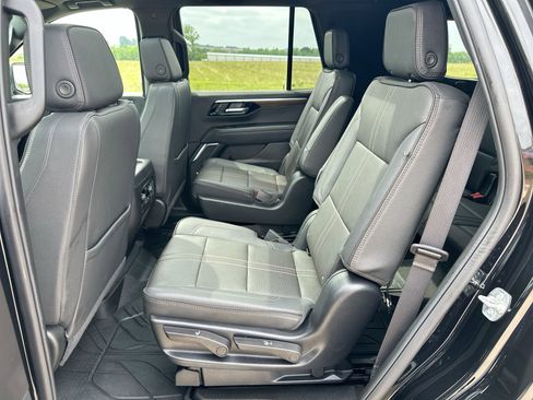 Used 2025 Chevrolet Tahoe High Country w/ Sun And Tow Package AWD/4WD image 25