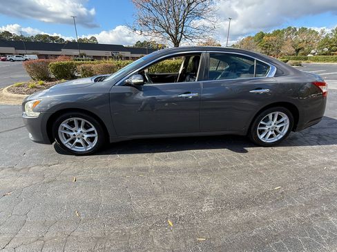 Used 2010 Nissan Maxima 3.5 SV w/ Monitor Pkg image 8