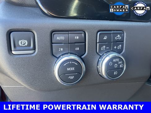 Used 2025 GMC Sierra 1500 SLT w/ SLT Convenience Package image 16