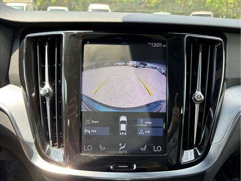 Used 2019 Volvo S60 T6 Momentum AWD/4WD image 30