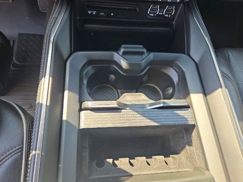 Used 2019 RAM 2500 Limited AWD/4WD image 37