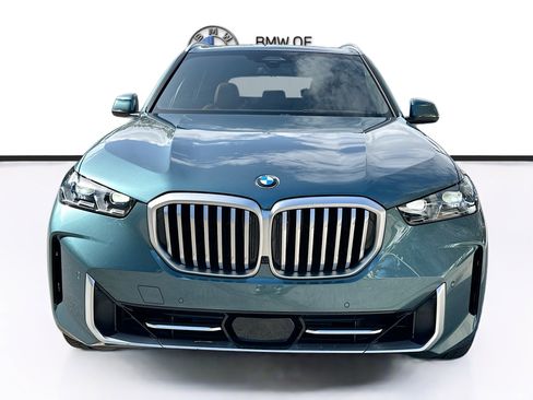 Certified 2025 BMW X5 sDrive40i w/ Premium Package image 2