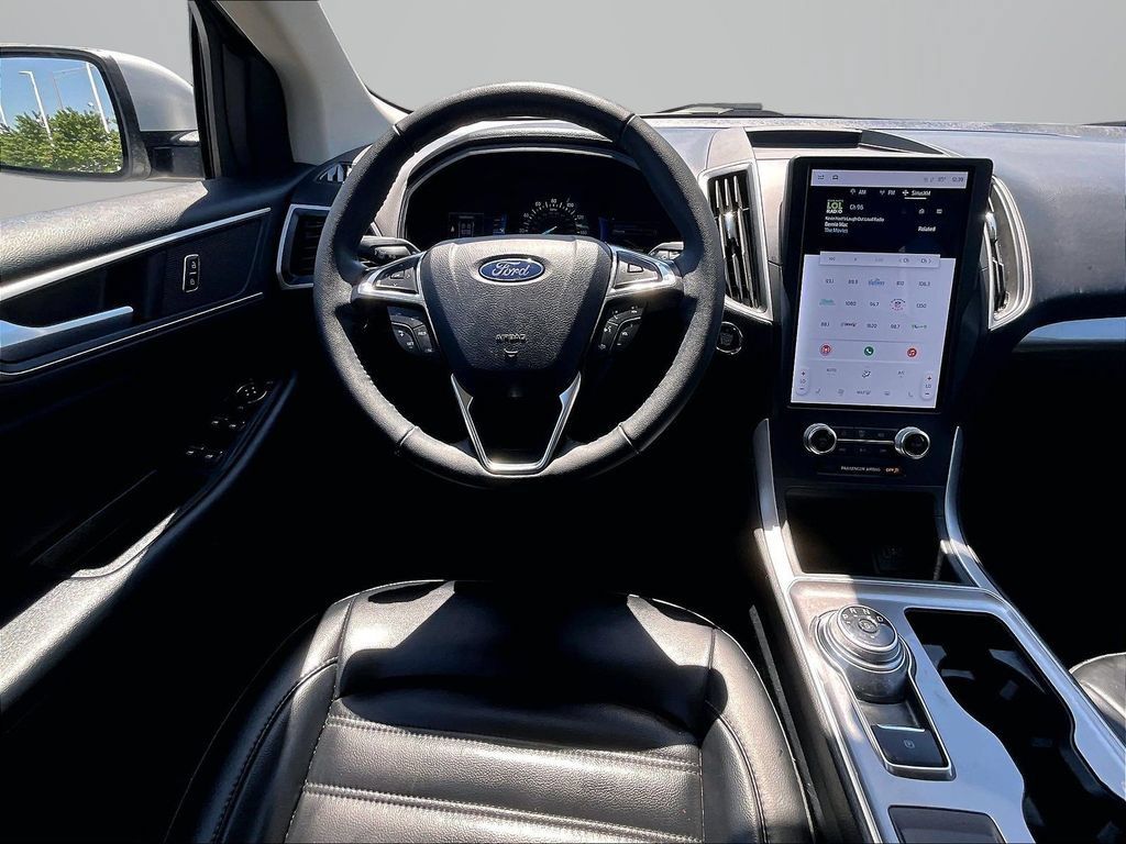 Used 2024 Ford Edge SEL w/ Convenience Package AWD/4WD image 6