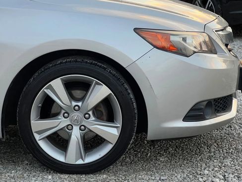 Used 2013 Acura ILX w/ Technology Package image 12
