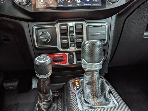 Used 2022 Jeep Gladiator Mojave w/ LED Lighting Group image 22