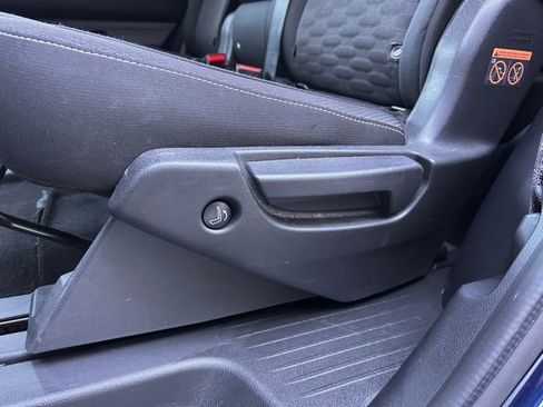 Used 2024 Nissan Pathfinder SV image 37