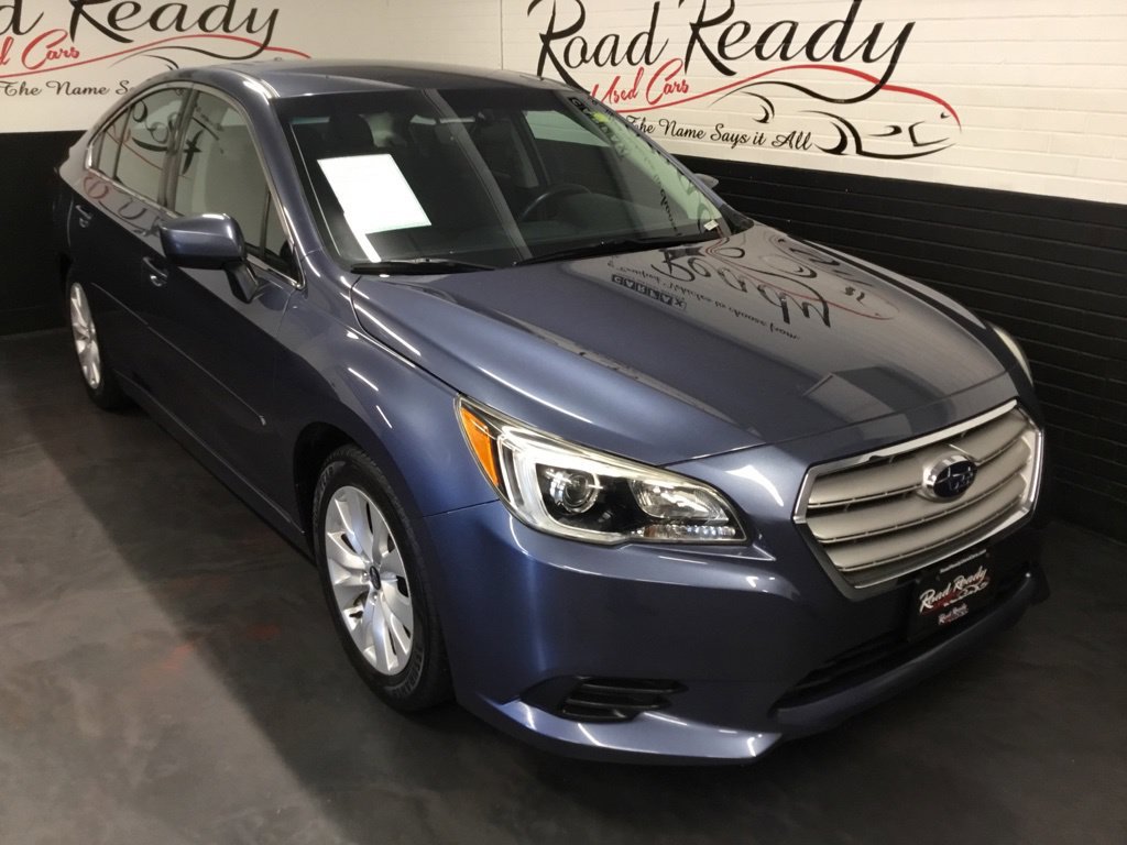 Used 2017 Subaru Legacy 2.5i Premium AWD/4WD image 2