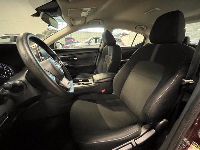 Used 2025 Nissan Sentra SV FWD image 20