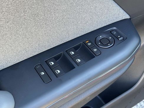 New 2025 Kia K4 EX FWD image 19