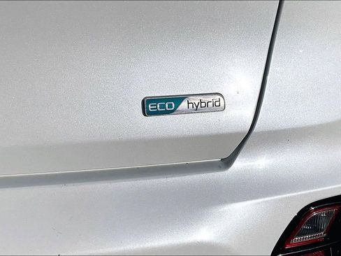 Used 2021 Kia Niro LXS image 22