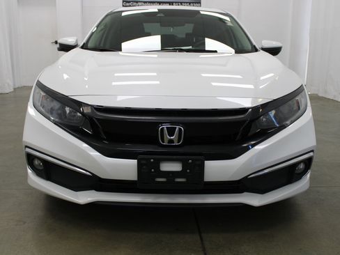 Used 2019 Honda Civic EX image 3