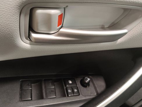 Used 2022 Toyota Corolla SE w/ SE Premium Package FWD image 27