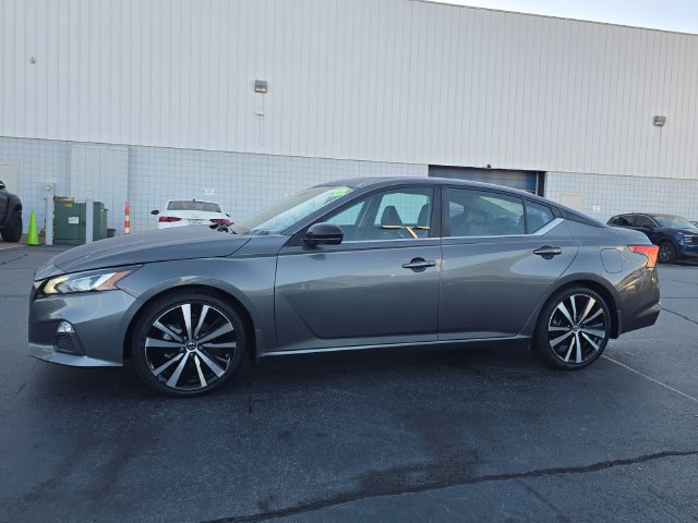 Used 2021 Nissan Altima 2.5 SR w/ SR Premium Package FWD image 6