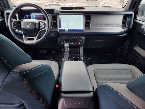 Used 2023 Ford Bronco Outer Banks image 6
