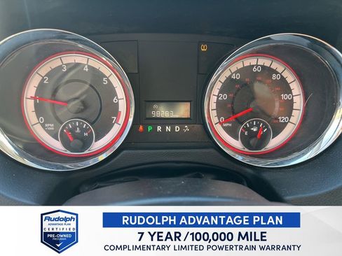 Used 2019 Dodge Grand Caravan SE w/ UConnect Hands-Free Group image 12