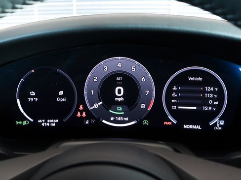 Used 2025 Porsche 911 Carrera 4 GTS image 18