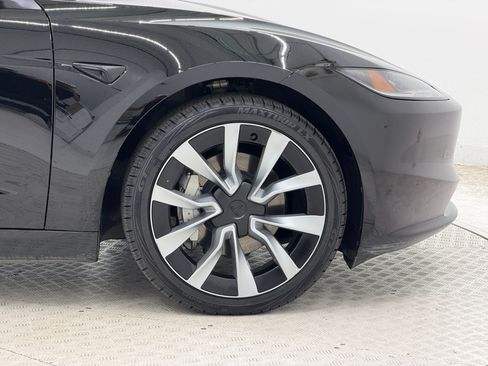 Used 2025 Tesla Model 3 Long Range AWD/4WD image 13