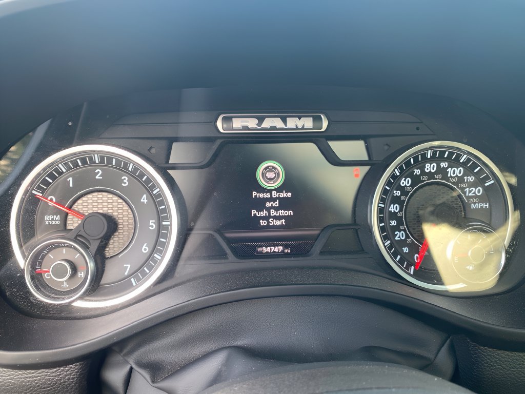 Used 2025 RAM 1500 Big Horn AWD/4WD image 13