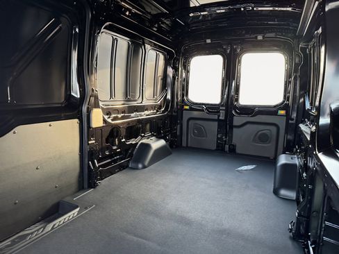 New 2026 Ford Transit 250 148 Medium Roof Extended AWD image 16