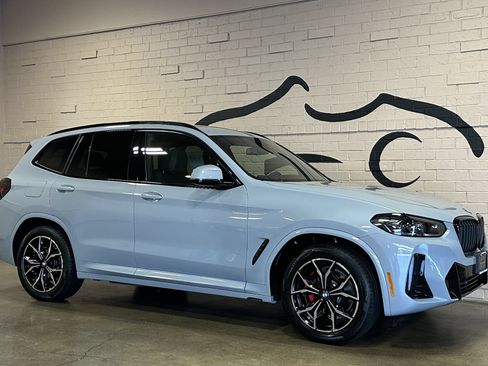 Used 2024 BMW X3 xDrive30i AWD/4WD image 2