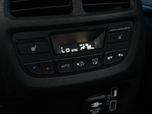 Certified 2023 Honda Passport Elite image 43