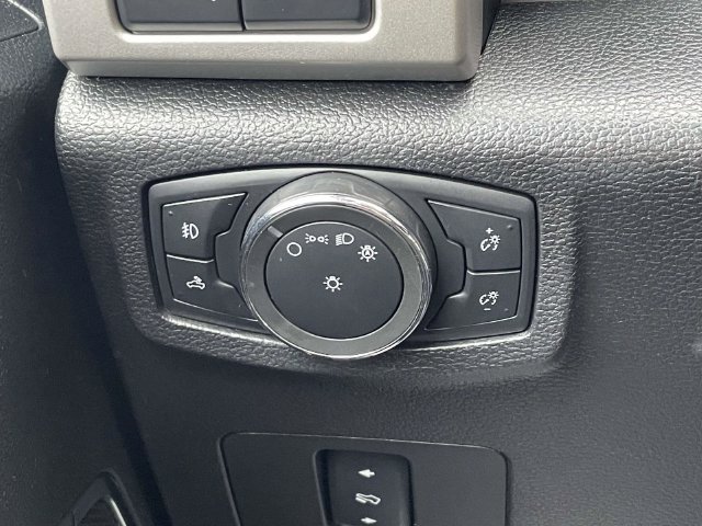 Certified 2017 Ford F350 Lariat w/ Lariat Value Package AWD/4WD image 20