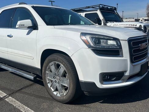 Used 2017 GMC Acadia Limited SLT image 1