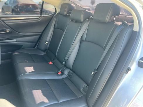 Used 2020 Lexus ES 350 w/ Premium Package FWD image 15