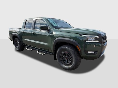 New 2026 Nissan Frontier PRO-4X w/ Pro-4x Convenience Package image 8