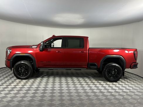 Used 2024 GMC Sierra 3500 AT4 w/ AT4 Premium Plus Package image 9