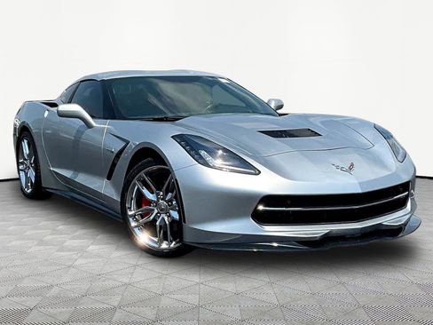 Used 2017 Chevrolet Corvette Stingray Coupe w/ 2LT Preferred Equipment Group RWD image 3